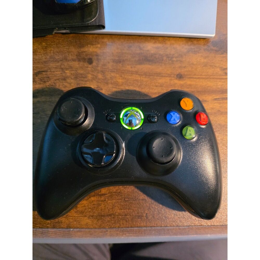 Microsoft Xbox 360 Black Controller